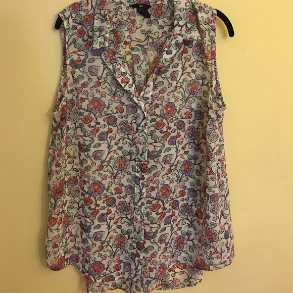 Sleeveless floral blouse