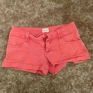 Mossimo supply shorts.