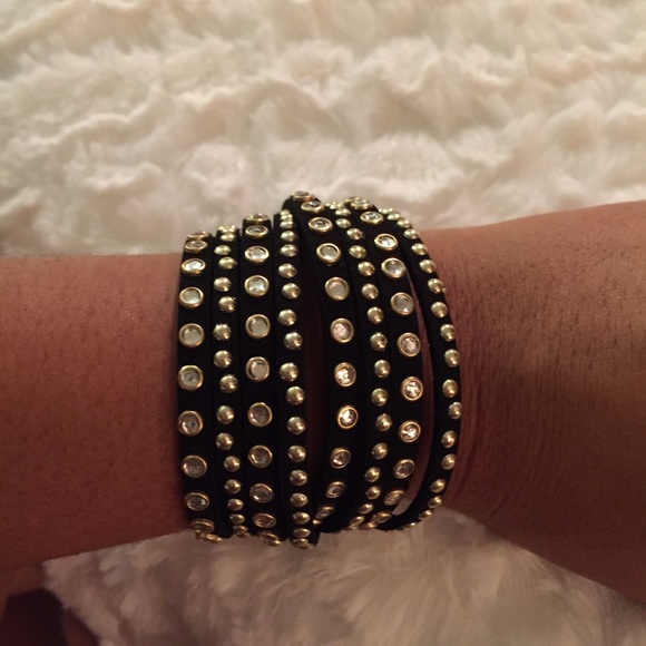 🆕Leather Bracelet🆕 - Picture 2 of 3