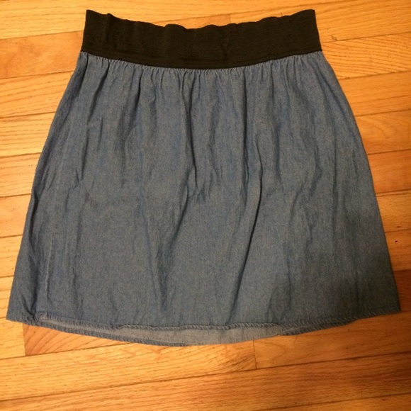 Derek Heart Jean Skirt