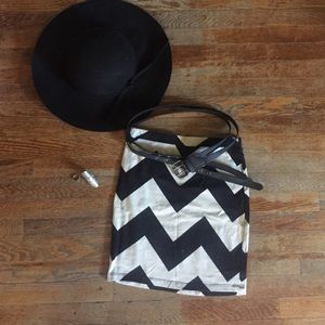 Black & cream chevron pencil skirt!