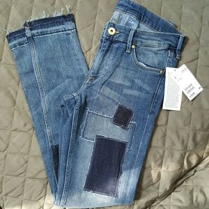 Patchwork Ankle Jeans w/ Frayed Hem