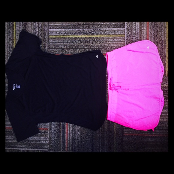 Black and Pink Tennis Set