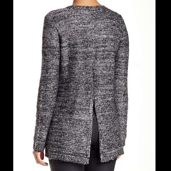 UO metallic sequin v-neck sweater - Picture 2 of 4