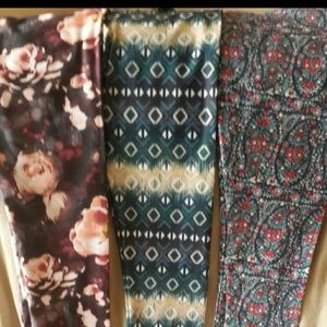 NWT trendy American Eagle leggings