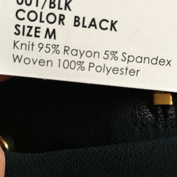 Last one💕Black zip front top💕 - Picture 3 of 4