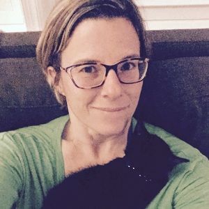 Meet your Posher, Lisa