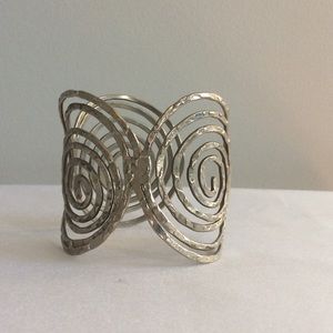 Like NEW Spiral Silver Cuff