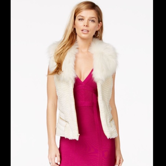 Guess Faux Fur Vest ❤️