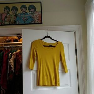 Golden scoop next tee