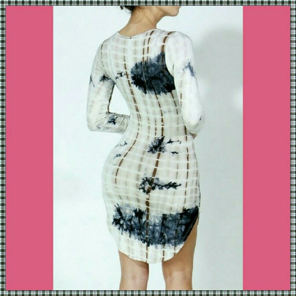 💜 CLEARANCE 💜 🎉HP🎉  Tie-Dyed Mini Dress - Picture 3 of 4