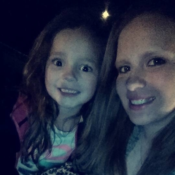 Meet your Posher, Felicia