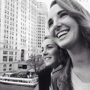 Meet your Posher, Olivia