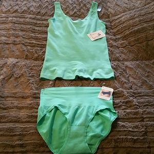 Shapewear...sz small/medium