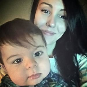 Meet your Posher, Casey