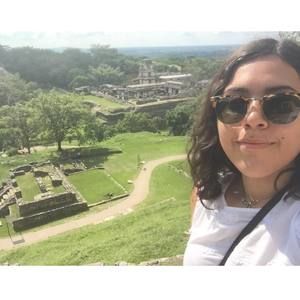 Meet your Posher, Valeria