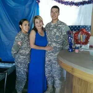 Meet your Posher, Cassandra