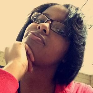 Meet your Posher, Desiree