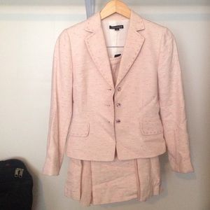 Size 2 Tahari Skirt Suit