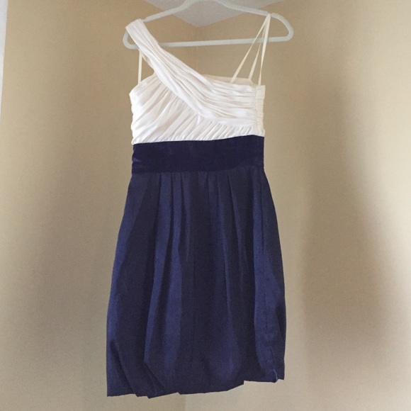 Navy and white dress - Picture 2 of 3