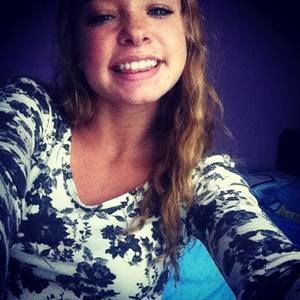 Meet your Posher, Brooke