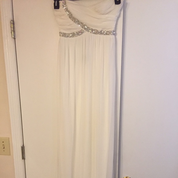 White prom dress with beading on front and back - Picture 1 of 3