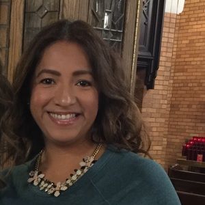 Meet your Posher, Cynthia