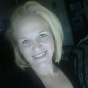 Meet your Posher, Keri