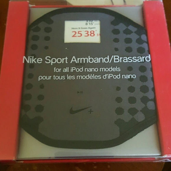 NIB Nike sport armband - Picture 1 of 2