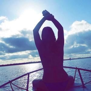 Meet your Posher, Dana