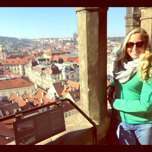 Meet your Posher, Alicia