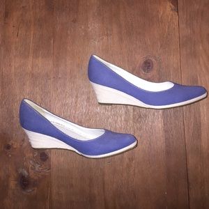 Merona denim blue heels!