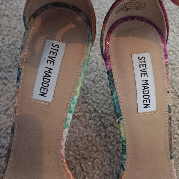 Steve Madden Pumps - Picture 4 of 4