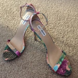 Steve Madden Pumps