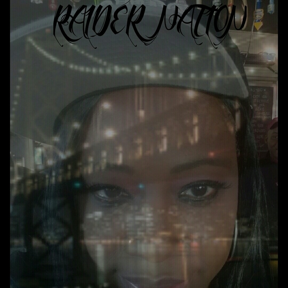 Meet your Posher, Terriee - Picture 1 of 1