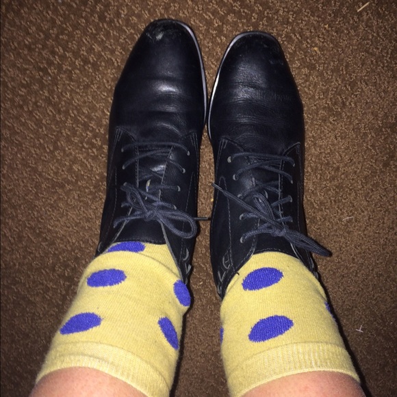 Black booties - Picture 3 of 3