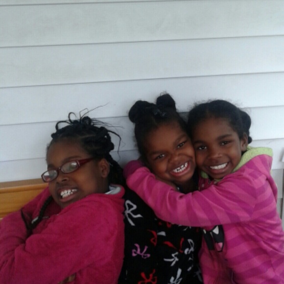 Meet your Posher, Tabora