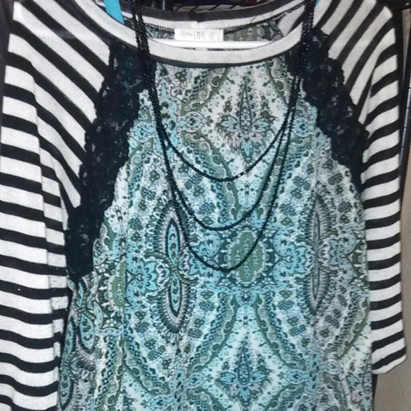 Trendy Top with Cami  & necklace!  Super Cute!
