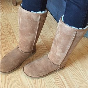 Classic Tall Chestnut Uggs.