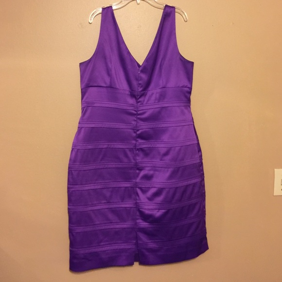 Purple cocktail dress - Picture 3 of 4