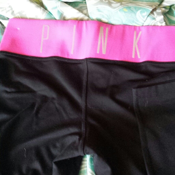 Victorias secret love pink yogas