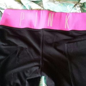 Victorias secret love pink yogas