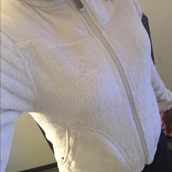 North face jacket - Picture 3 of 4
