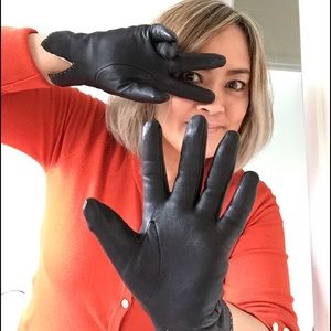 Black leather gloves by Ted Baker, Small
