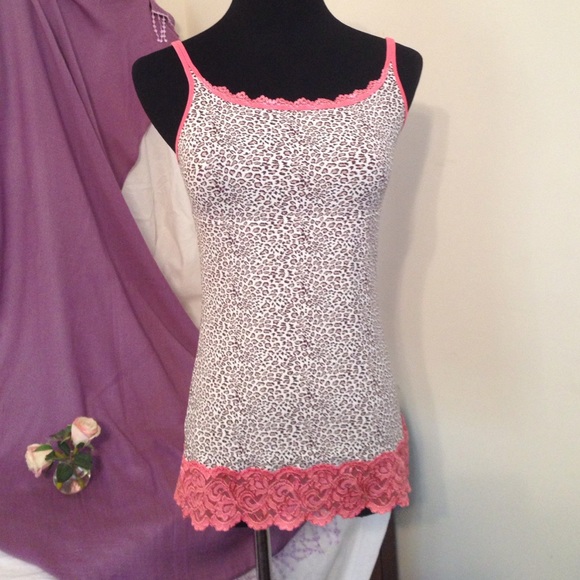 Sweet Nothings Other - Leopard print w/ coral trim shape wear cami