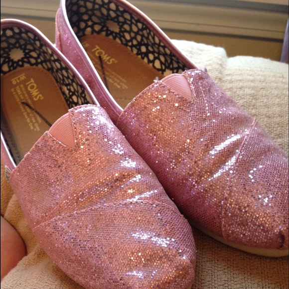 Sparkly pink TOMS size 10