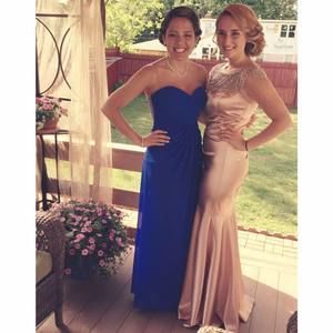 Meet your Posher, Leslie