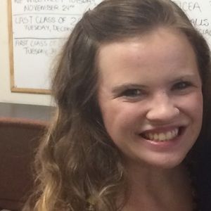 Meet your Posher, Alexis