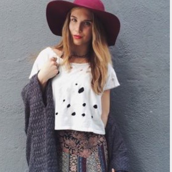 Emma & Sam holy crop top