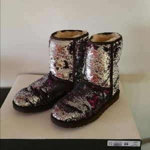 Almost new (worn twice) SPARKLE UGGS